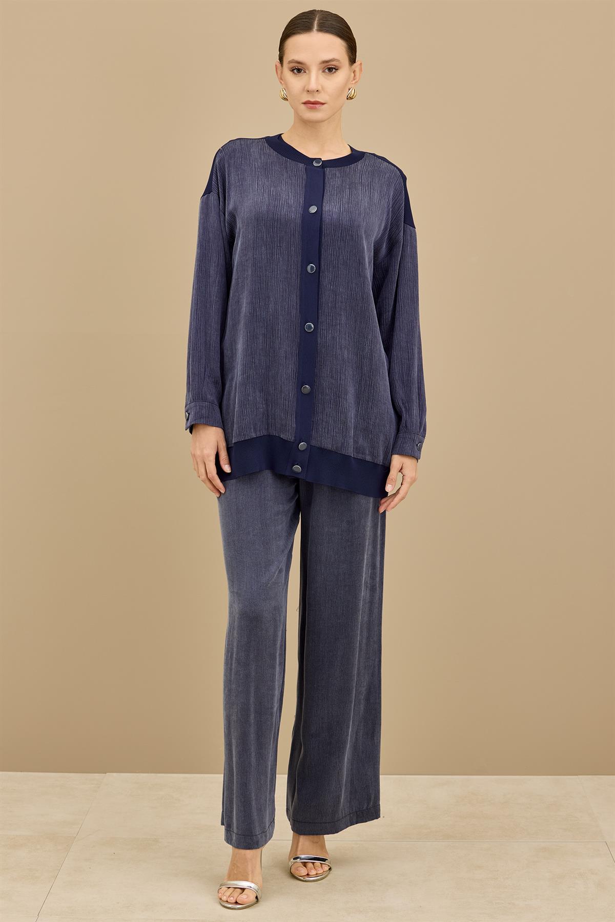 İçi Kolsuz Bluzlu 3lü Pantolonlu Takım LACİVERT