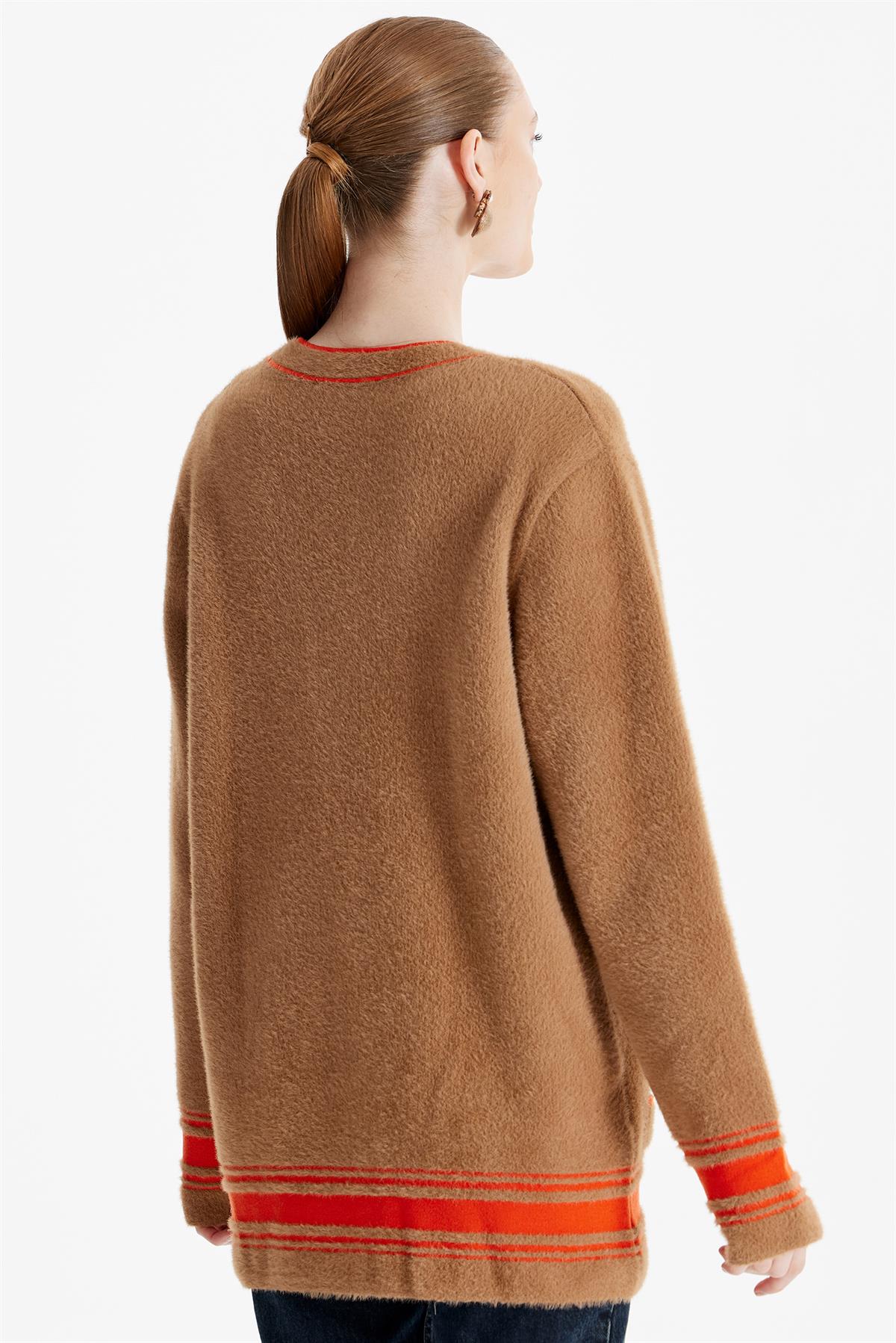 KOLEJ DETAYLI MİNK HIRKA CAMEL
