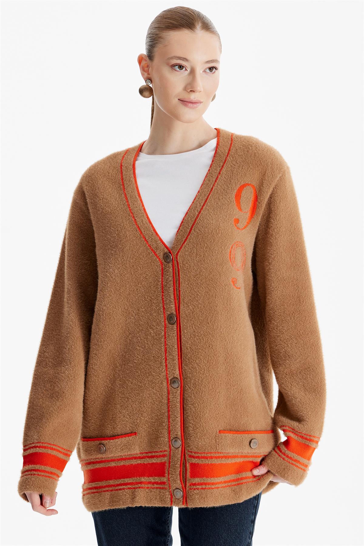 KOLEJ DETAYLI MİNK HIRKA CAMEL