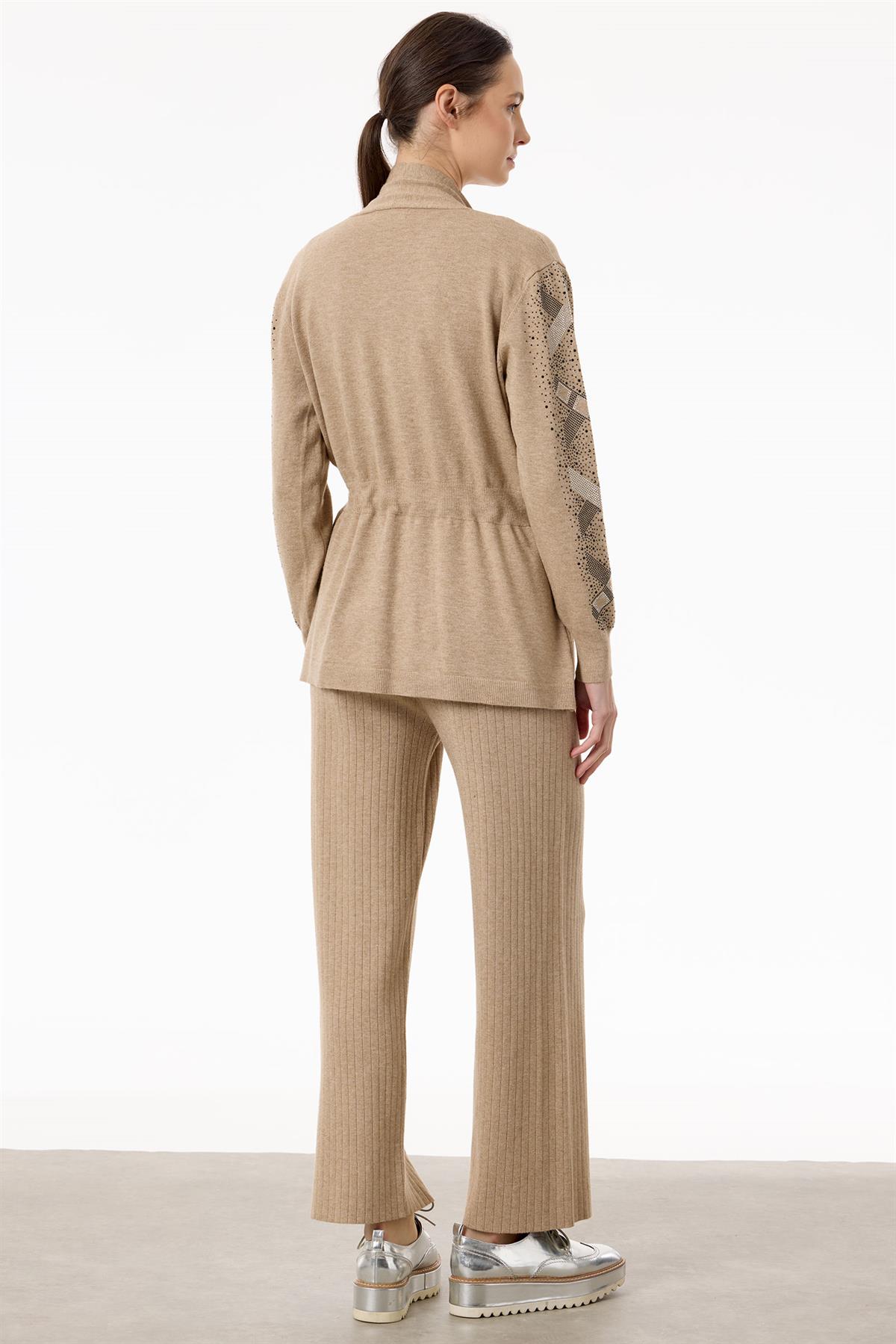 Kolları Taşlı 3lü Triko Takım BEJ