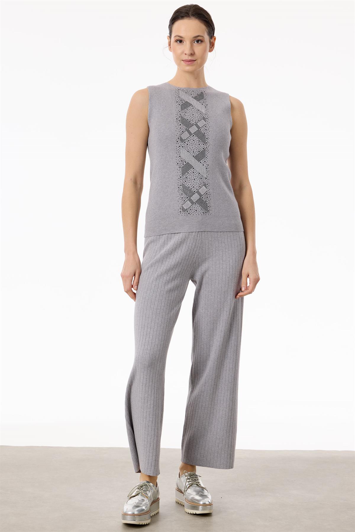 Kolları Taşlı 3lü Triko Takım GRİ