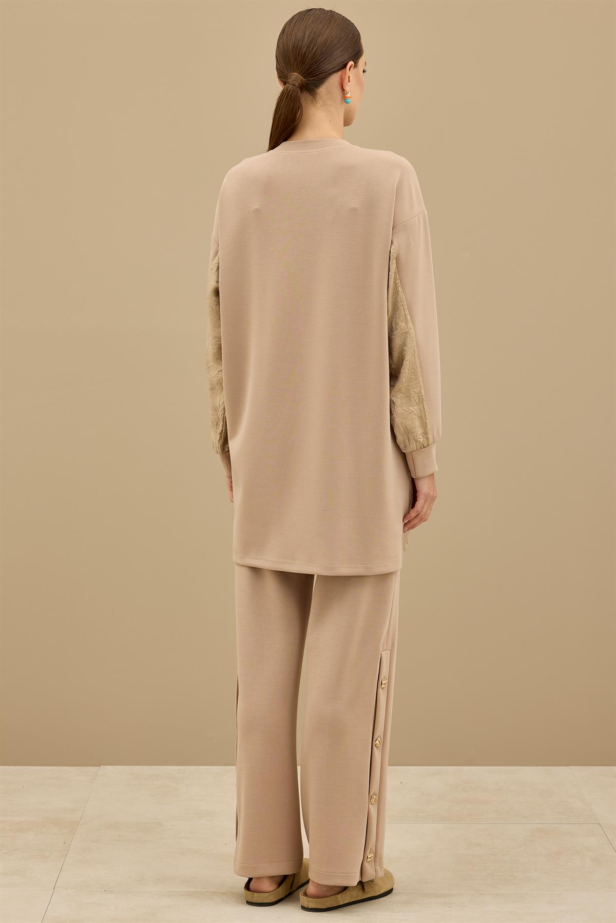 Kraş Mixli Düğme Detaylı Pantolonlu Takım CAMEL