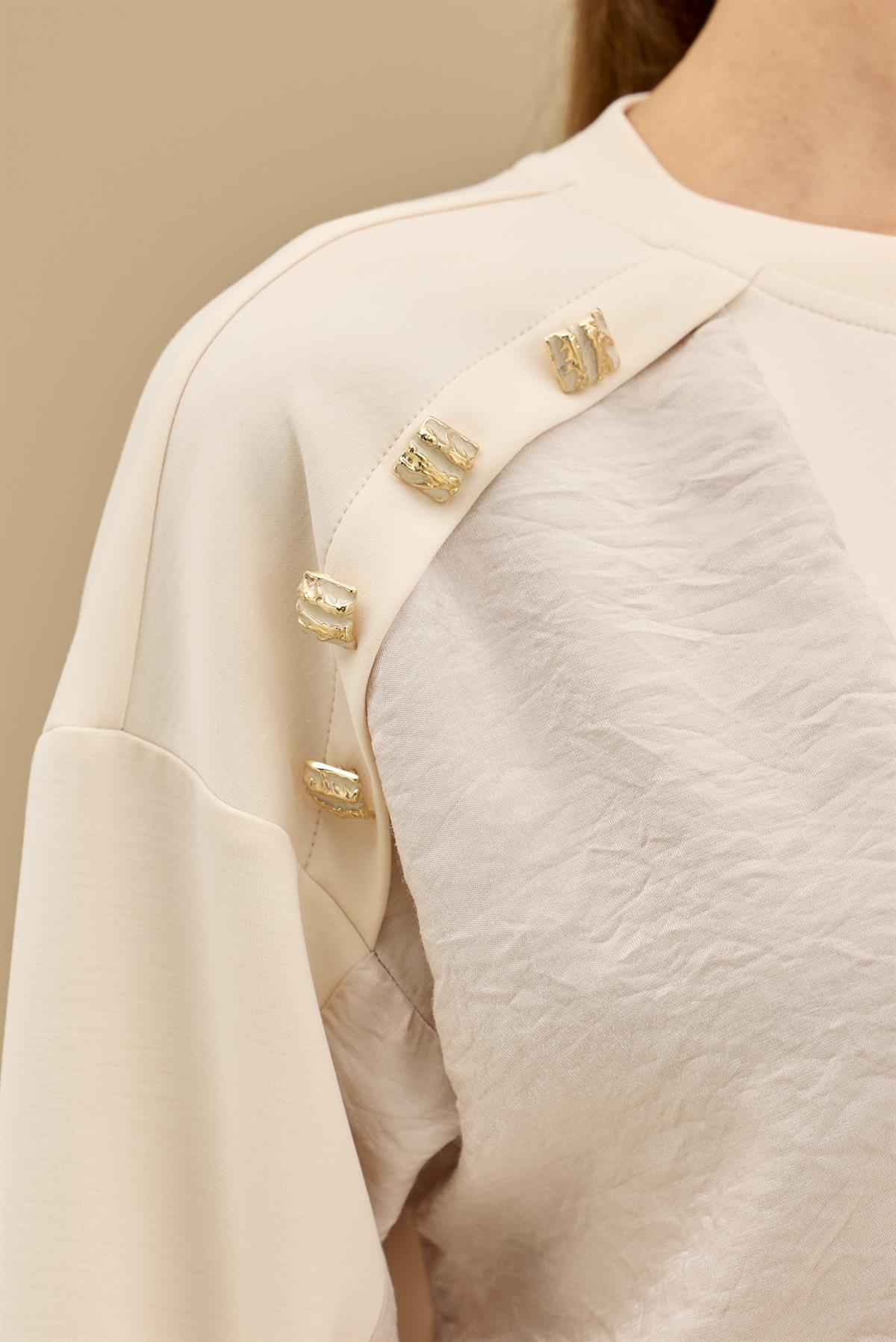 Kraş Mixli Düğme Detaylı Pantolonlu Takım BEJ