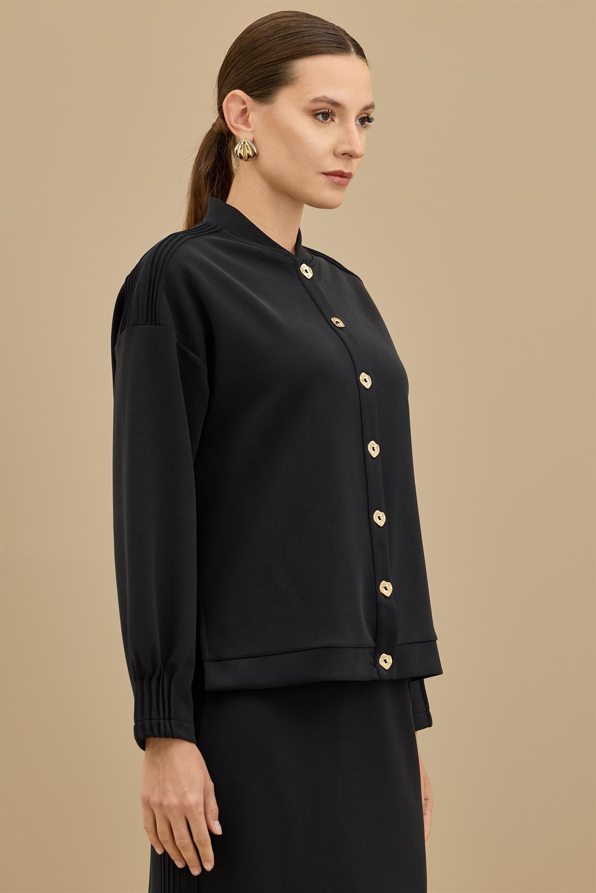 NERVÜR DETAYLI ETEKLİ TAKIM SİYAH