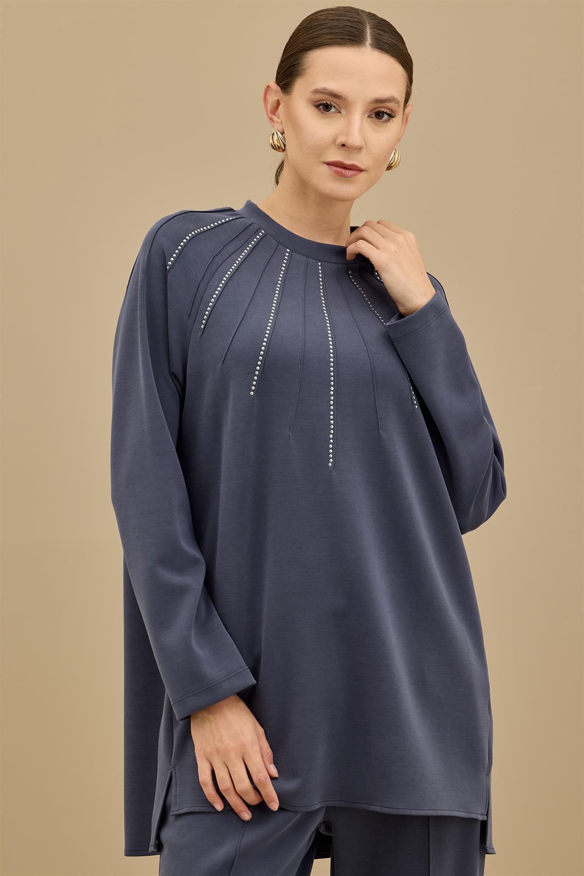 Nervürleri Metal Drop Süslemeli Takım LACIVERT