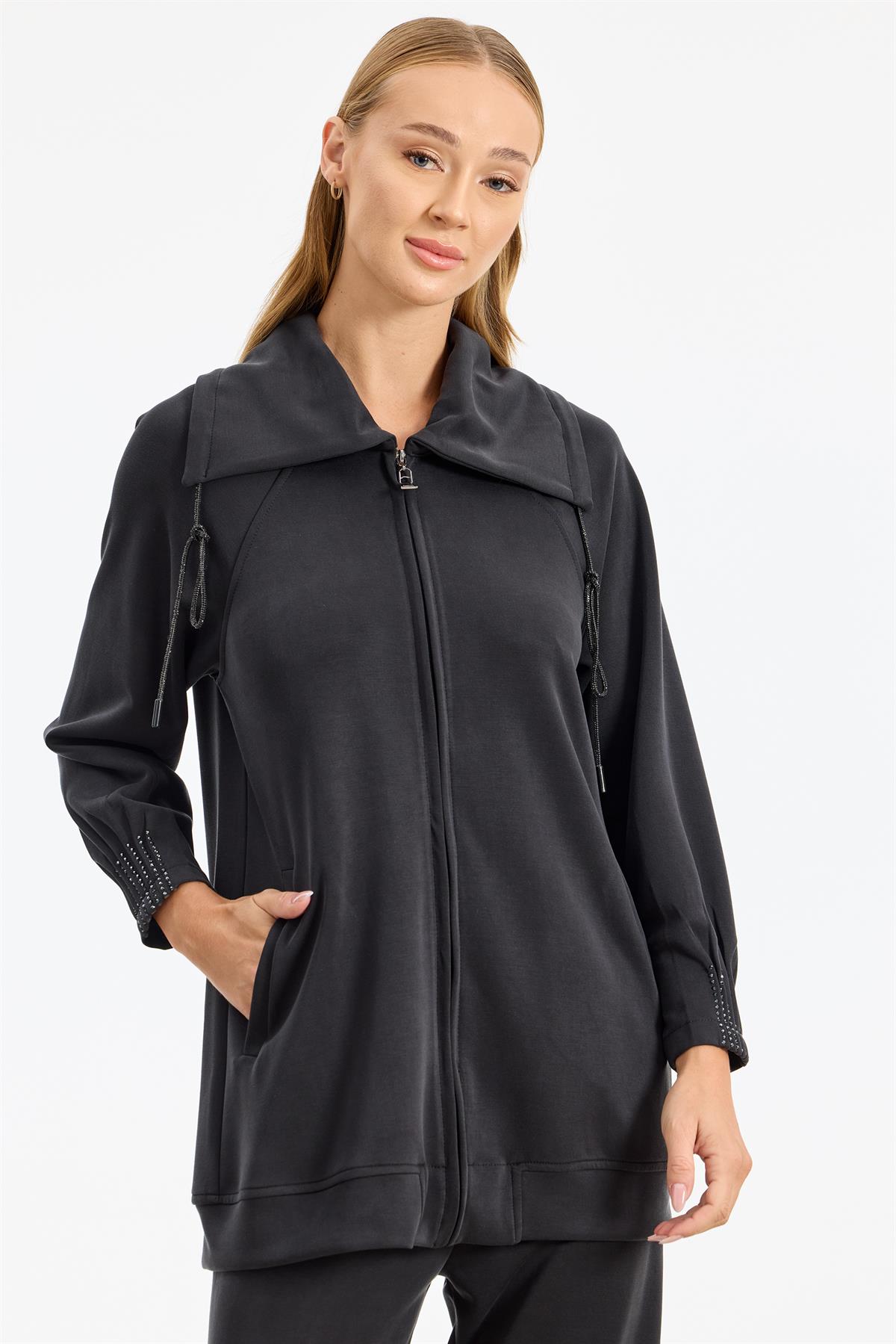 Nevür Ve Taş Detaylı Takım SİYAH