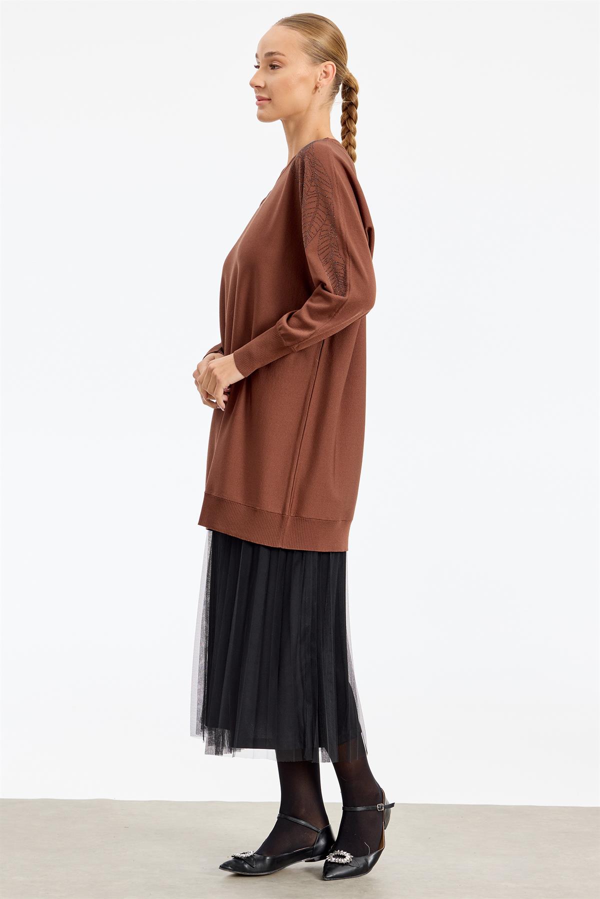 Omzu Yaprak Taş Baskılı Rayon Tunik KAHVE