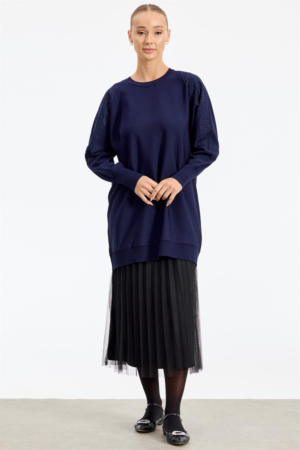 Omzu Yaprak Taş Baskılı Rayon Tunik LACİVERT