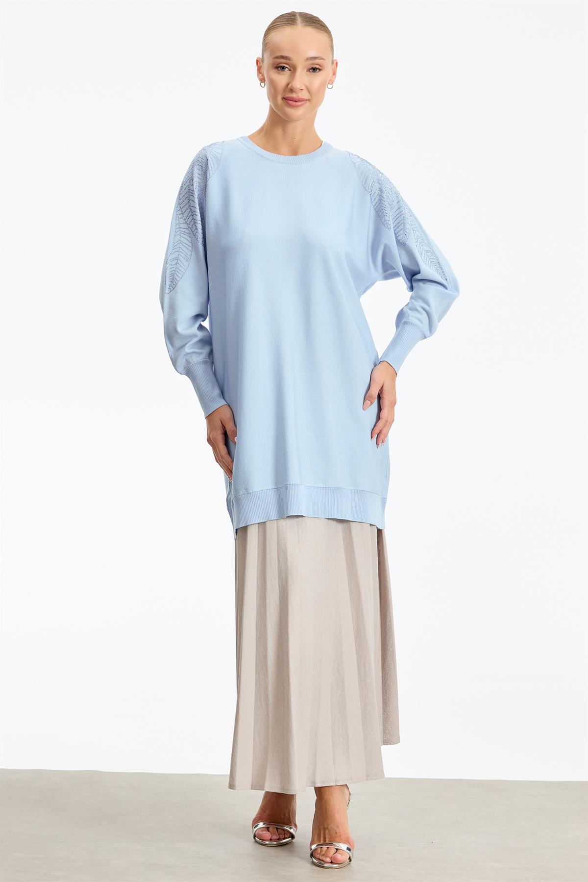 Omzu Yaprak Taş Baskılı Rayon Tunik MAVİ