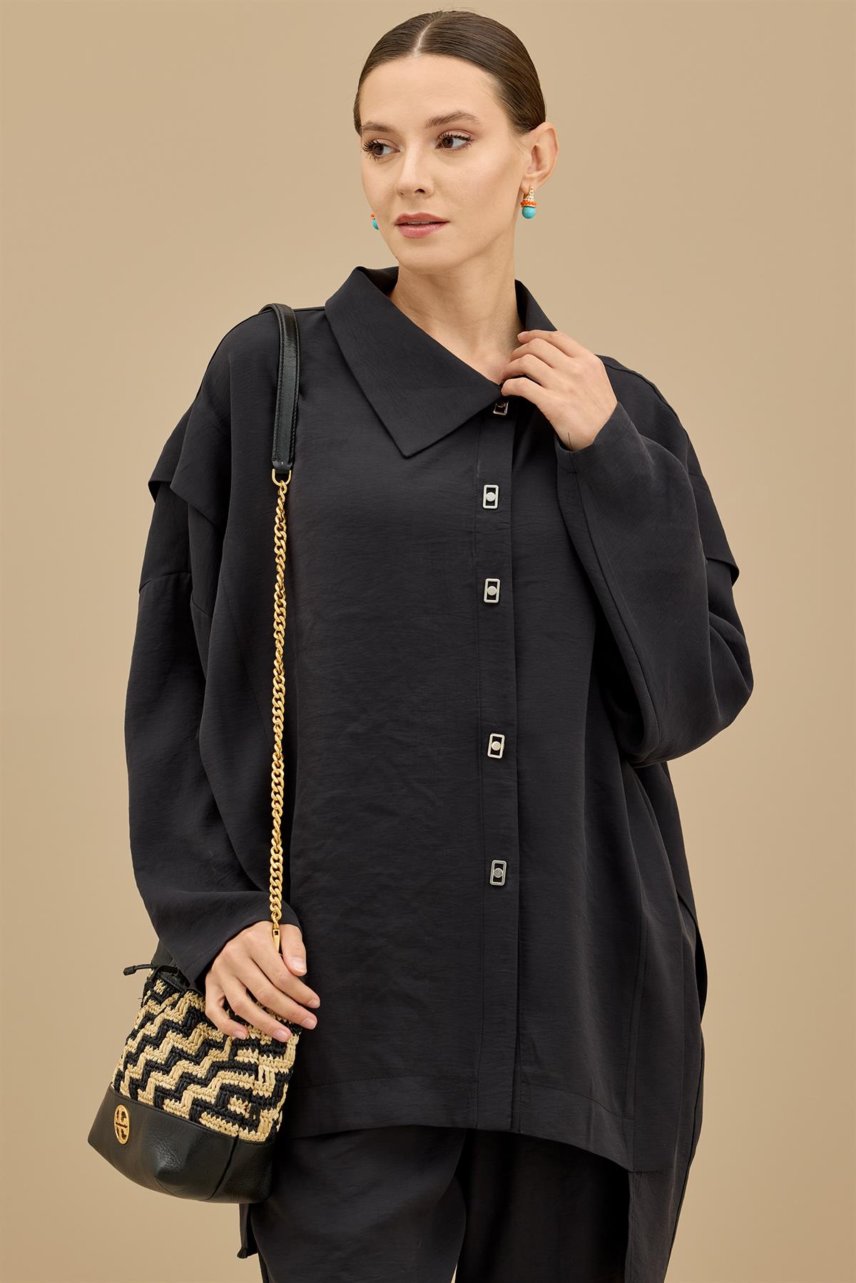 Önden Çıtçıtlı Asimetrik Oversize Takım SİYAH