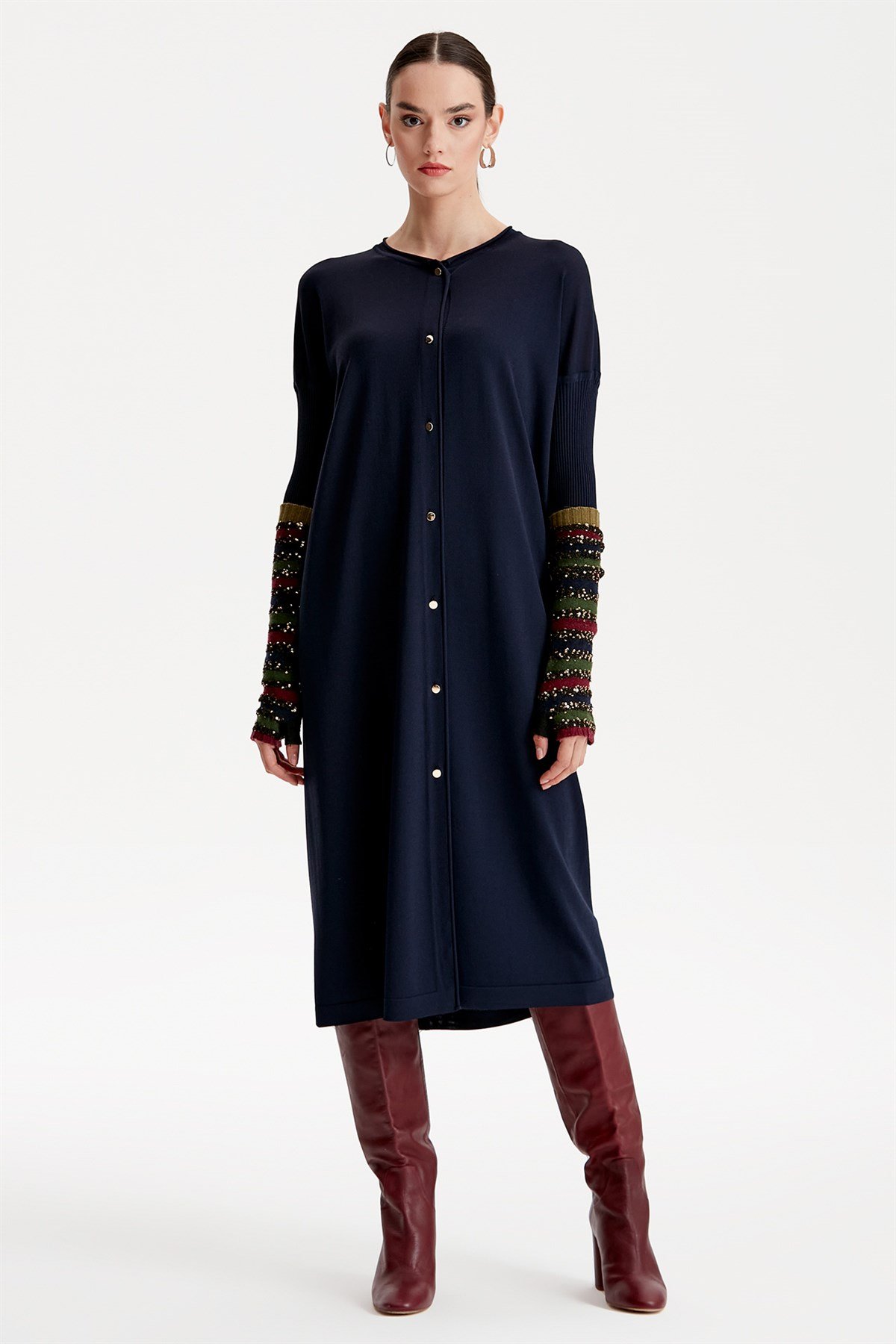 ÖNDEN DÜĞMELİ RAYON HIRKA LACİVERT