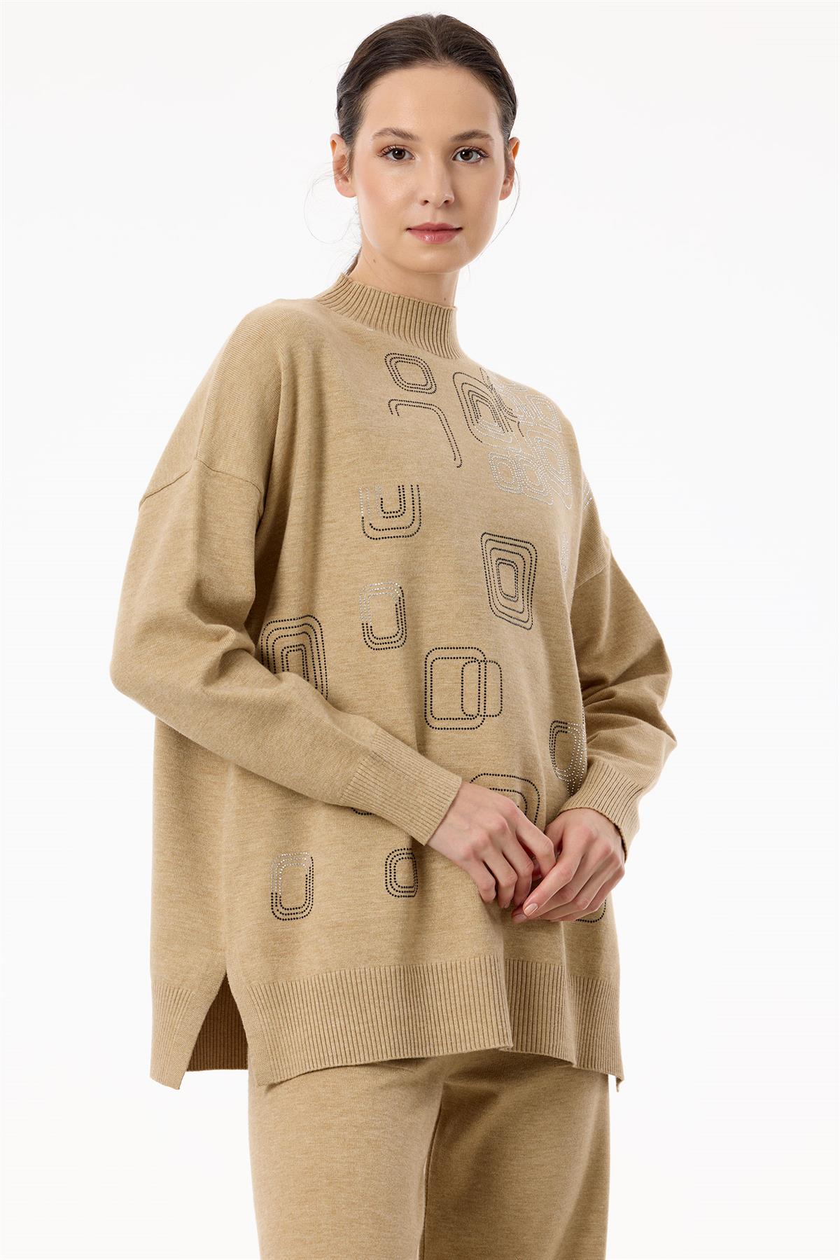 Önü Geometrik Payetli Pantolonlu Triko Takım HAKİ