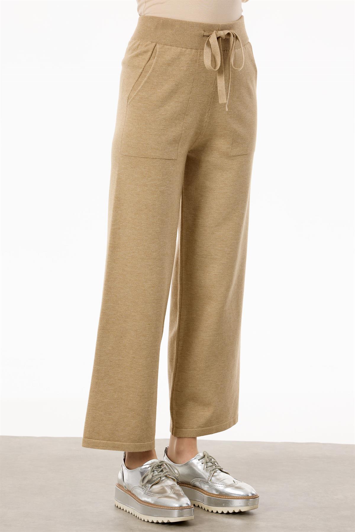 Önü Geometrik Payetli Pantolonlu Triko Takım HAKİ