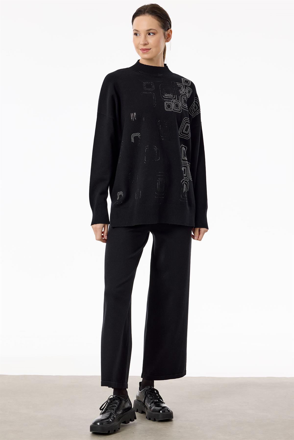 Önü Geometrik Payetli Pantolonlu Triko Takım SİYAH