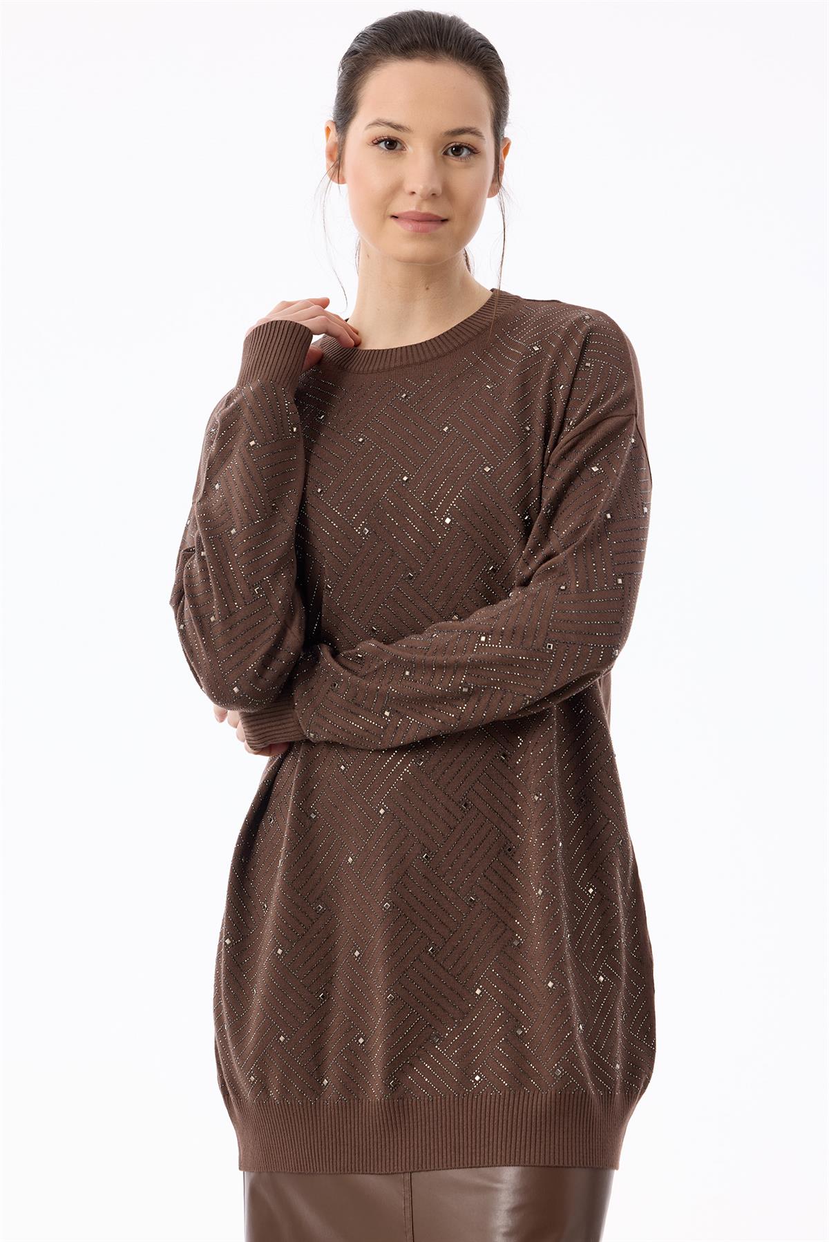 Önü Kafes Taş Baskılı Tunik KAHVE