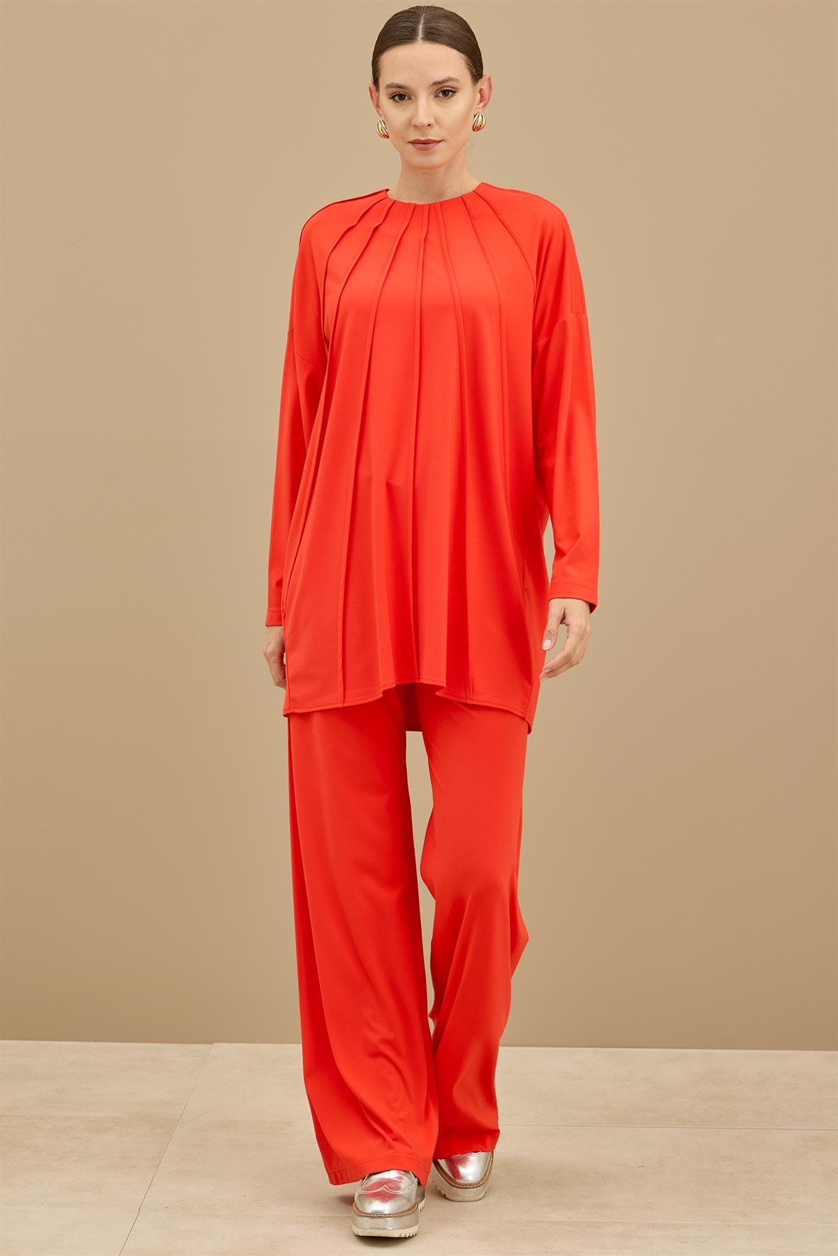 Önü Komple Nervürlü Yanı Dikişsiz Pantolon Takım KIRMIZI