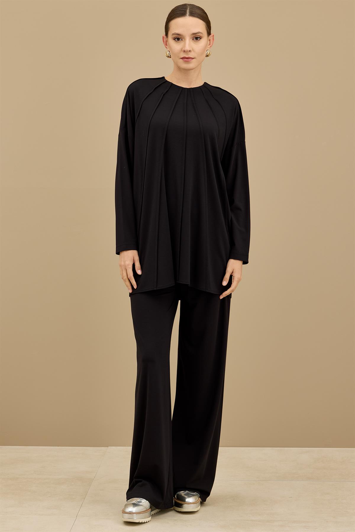 Önü Komple Nervürlü Yanı Dikişsiz Pantolon Takım SİYAH