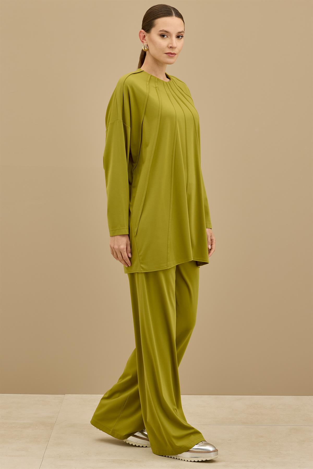 Önü Komple Nervürlü Yanı Dikişsiz Pantolon Takım YEŞİL