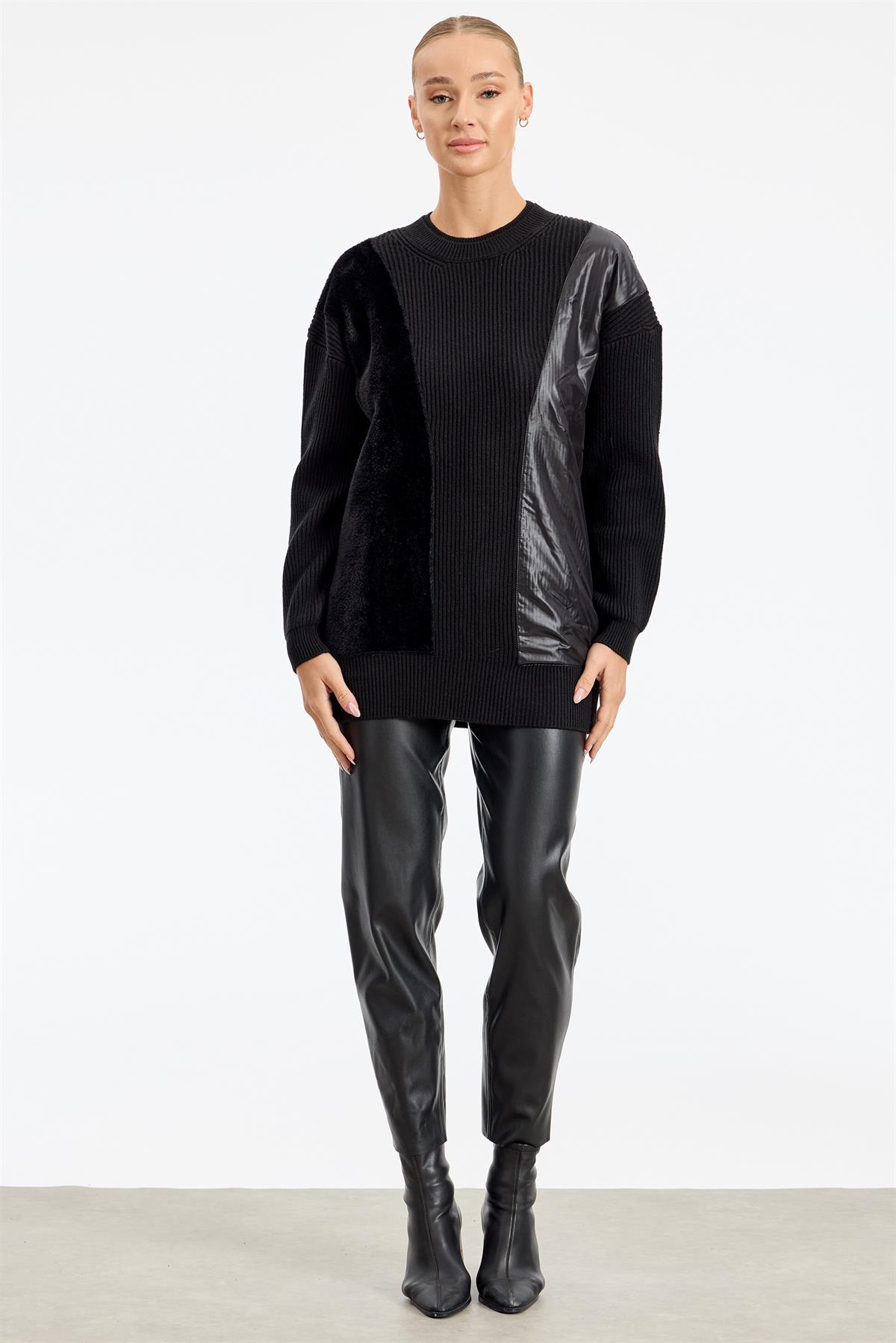 Önü Kumaş Kombinli Tunik SİYAH