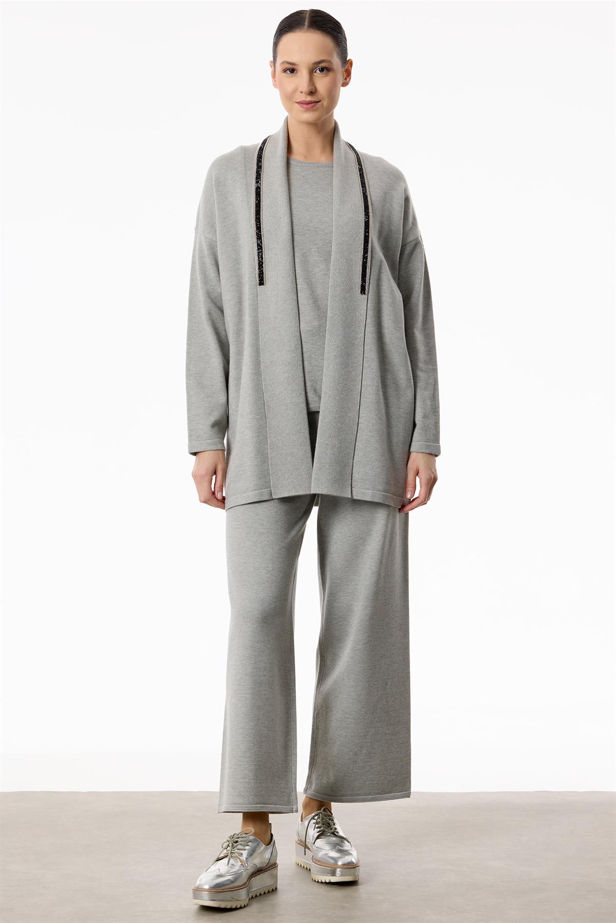 Önü Taş Şeritli 3lü Triko Takım GRİ