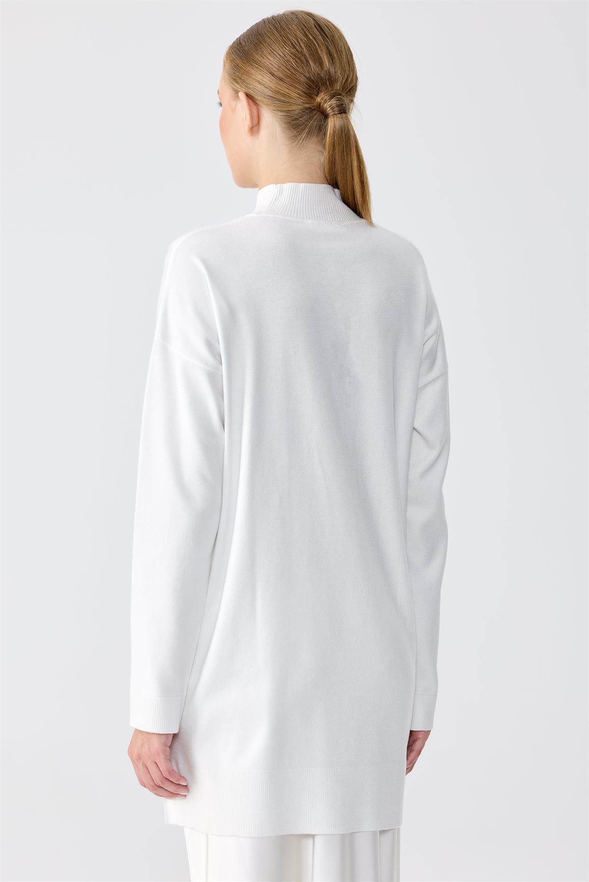 ÖNÜ V MİNK DETAYLI TRİKO TUNİK EKRU