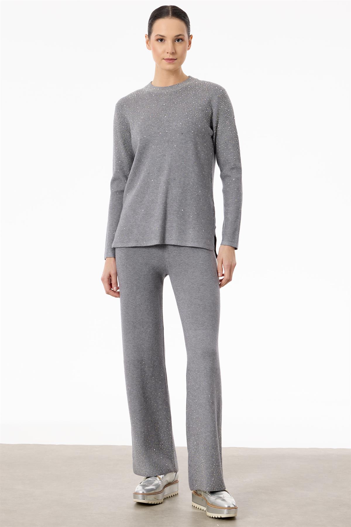 Paçası Taşlı Triko Takım GRİ