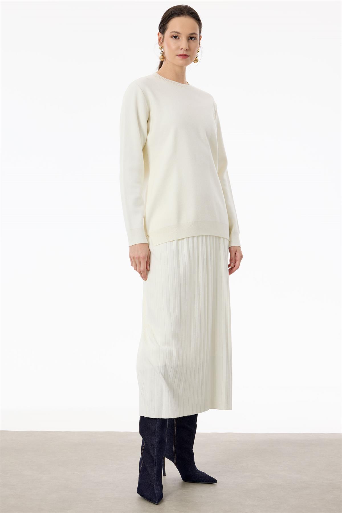 Pileli Etekli Takım EKRU