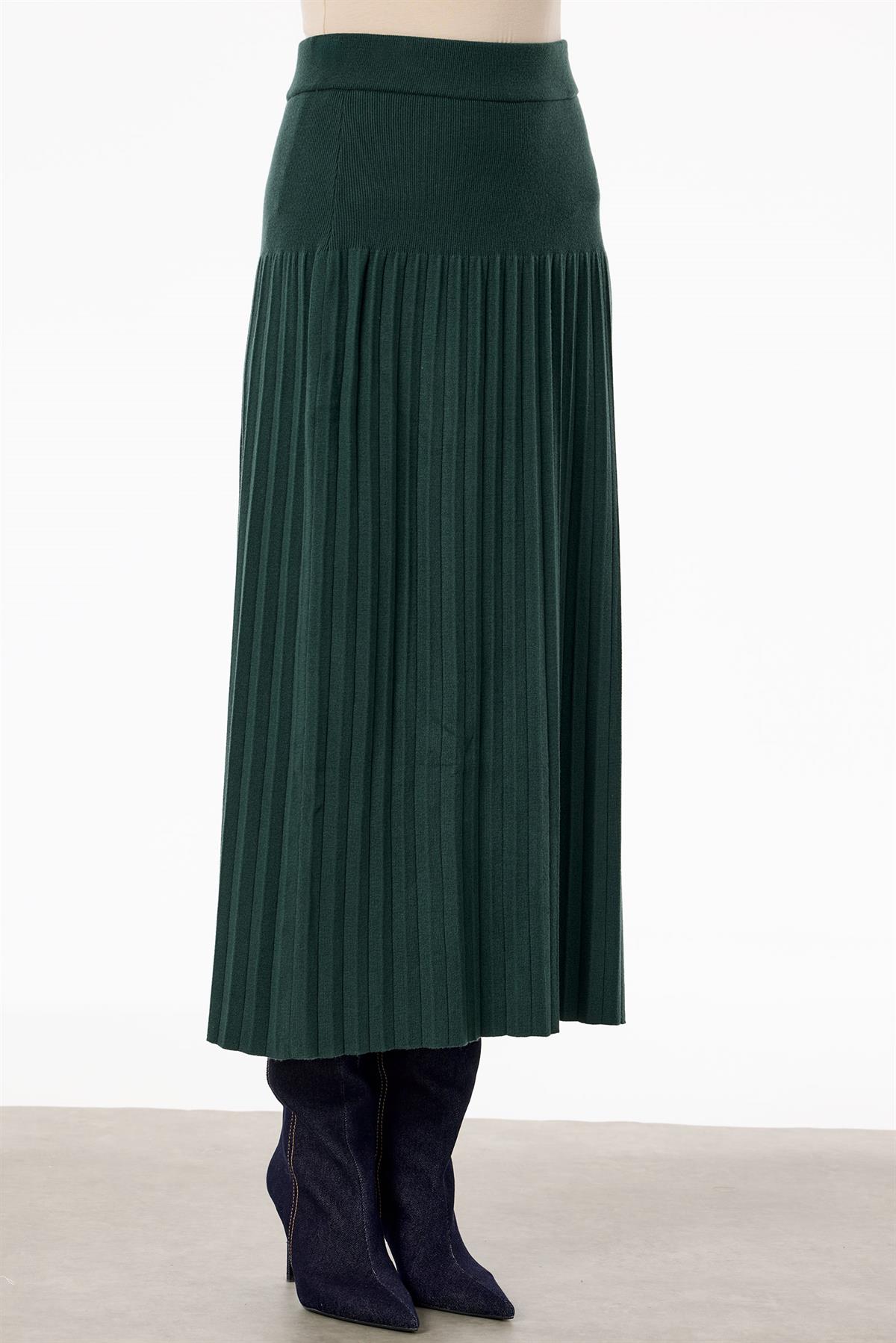 Pileli Etekli Takım ZÜMRÜT