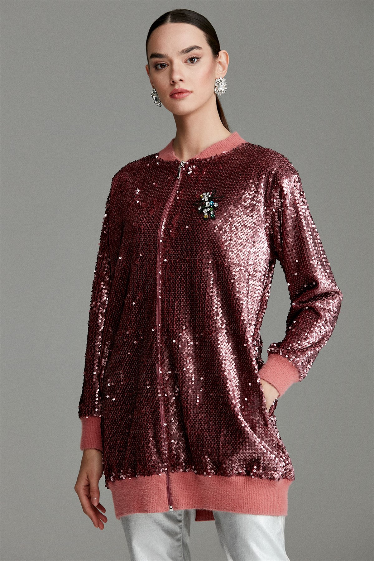 RİBANA DETAYLI PULLU BOMBER CEKET PUDRA