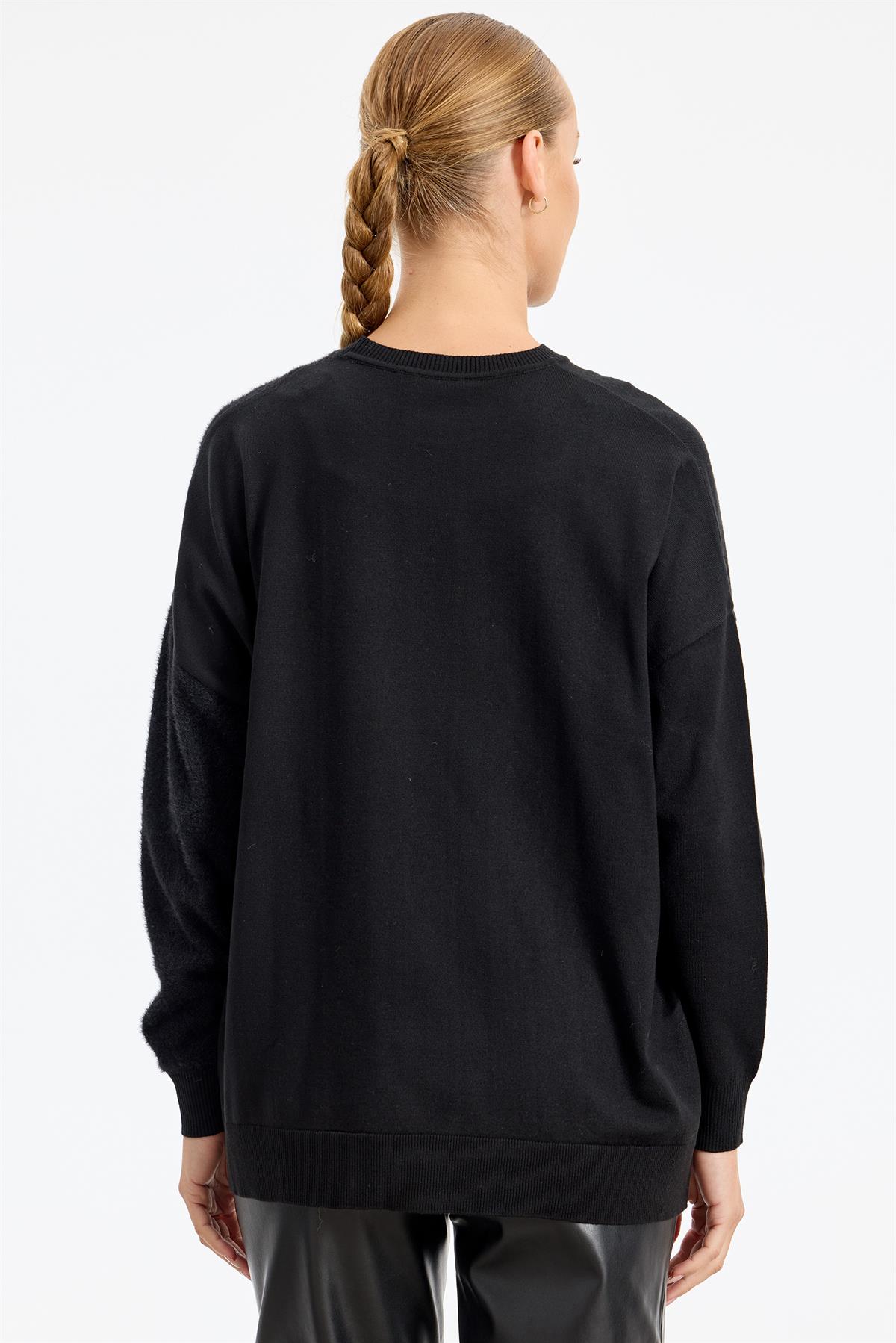 Sol Tarafı Mink Detaylı Tunik SİYAH