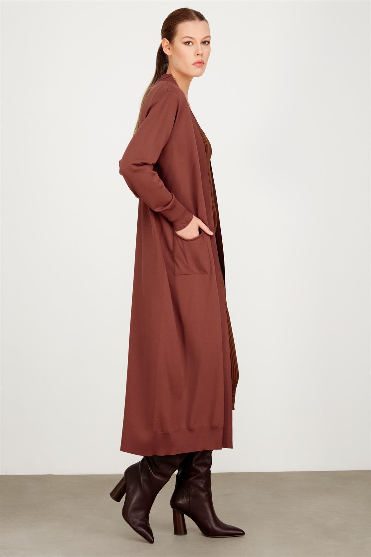 SOSİS CEPLİ BASIC RAYON HIRKA TABA