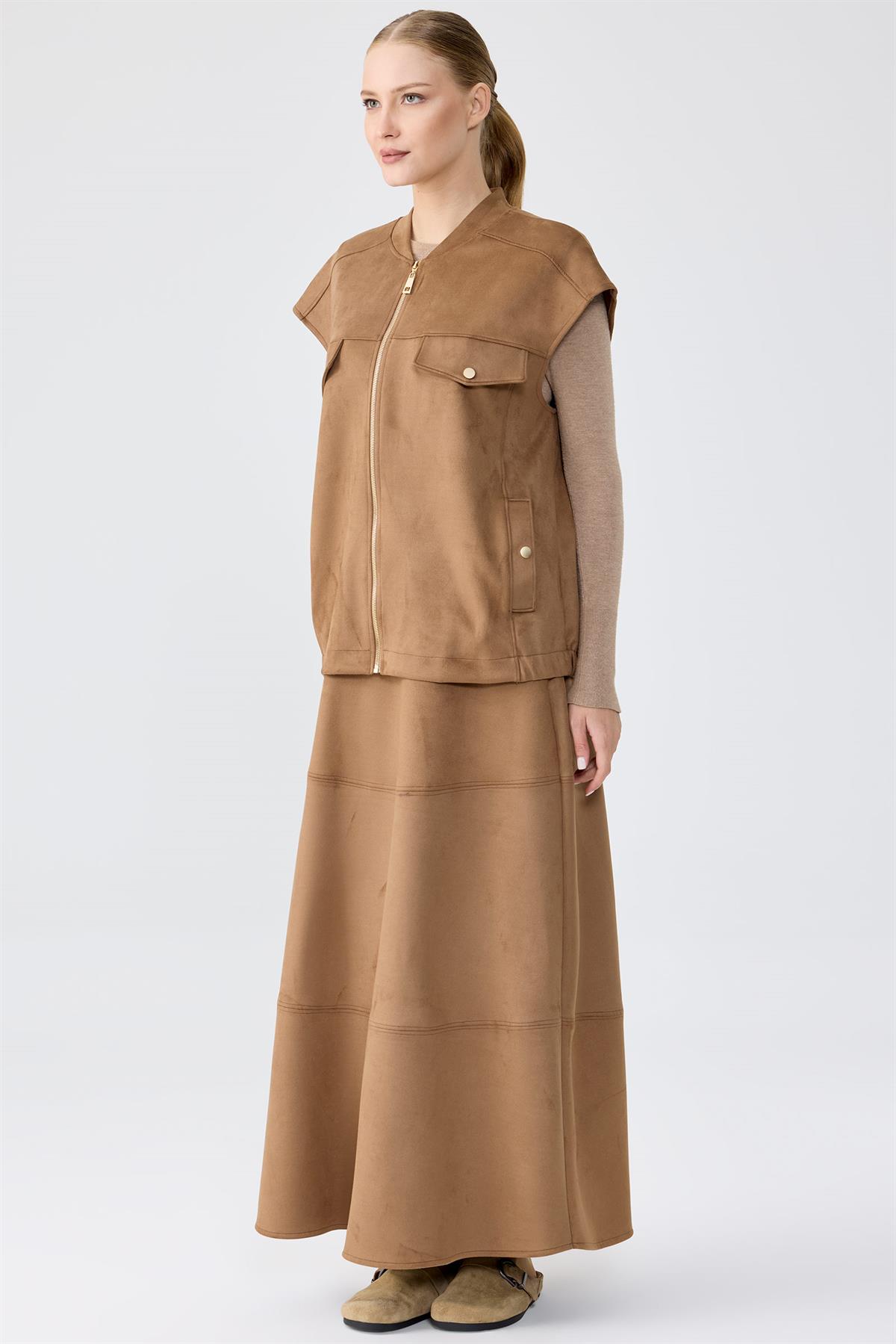 Süet Yelek Kloş Etek Takım CAMEL