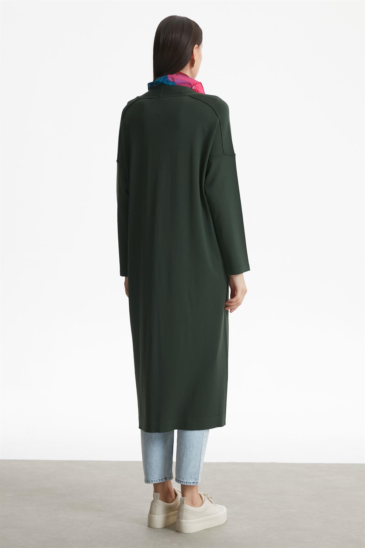 TERS  DİKİŞ DETAYLI RAYON HIRKA YEŞİL