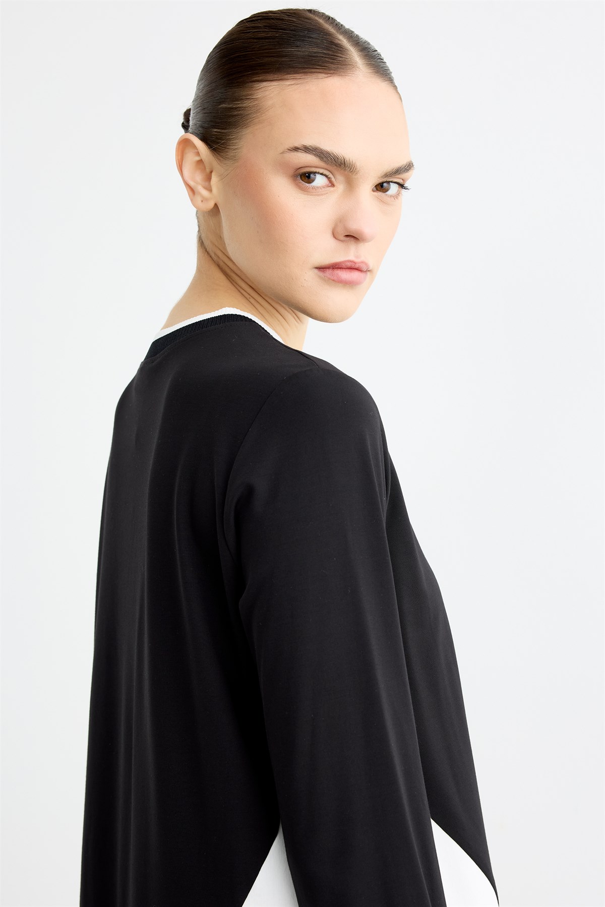 Poplin Mixli Volanlı Tunik SİYAH