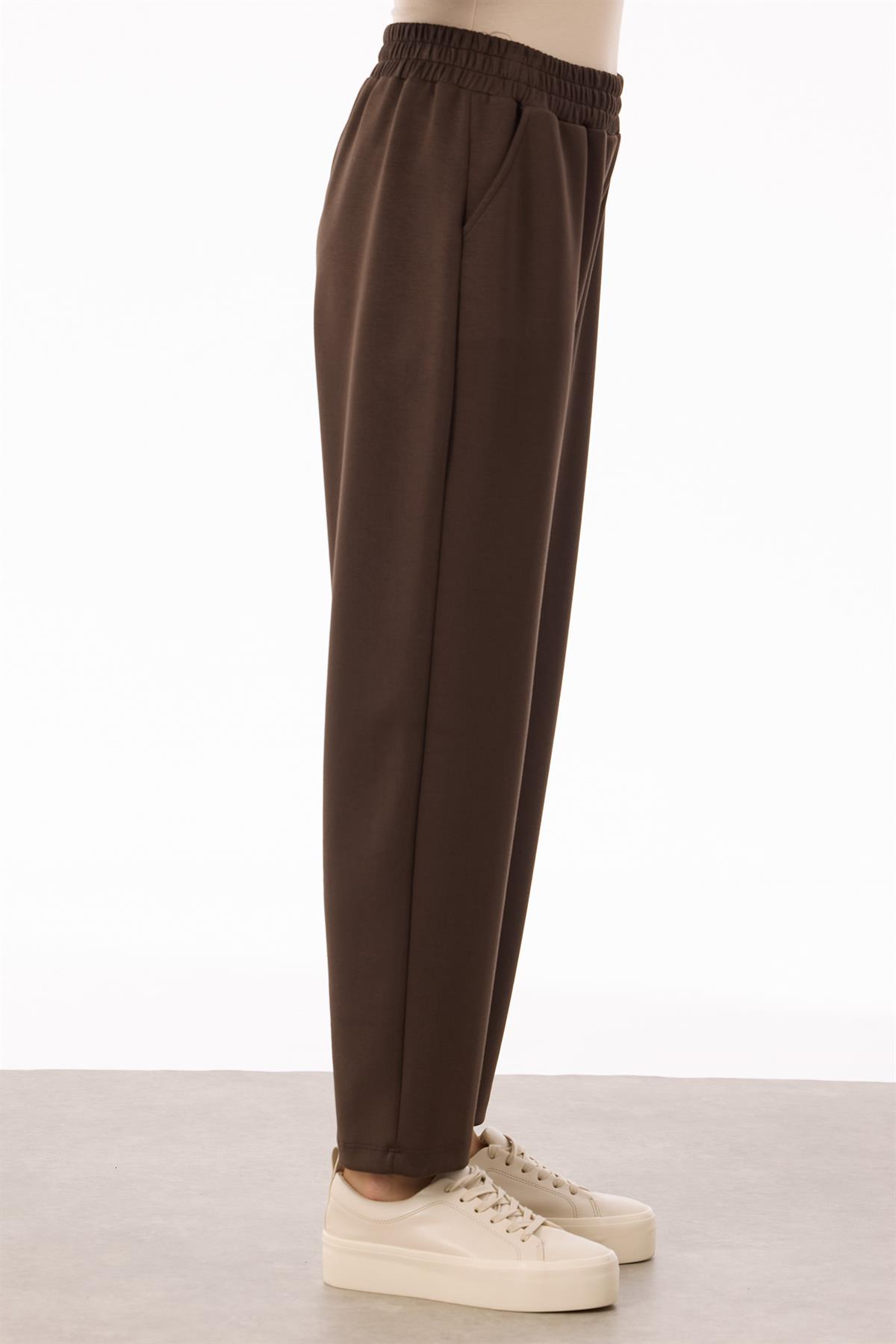 Triko Ve Teknik Kumaş Detaylı Takım KAHVE