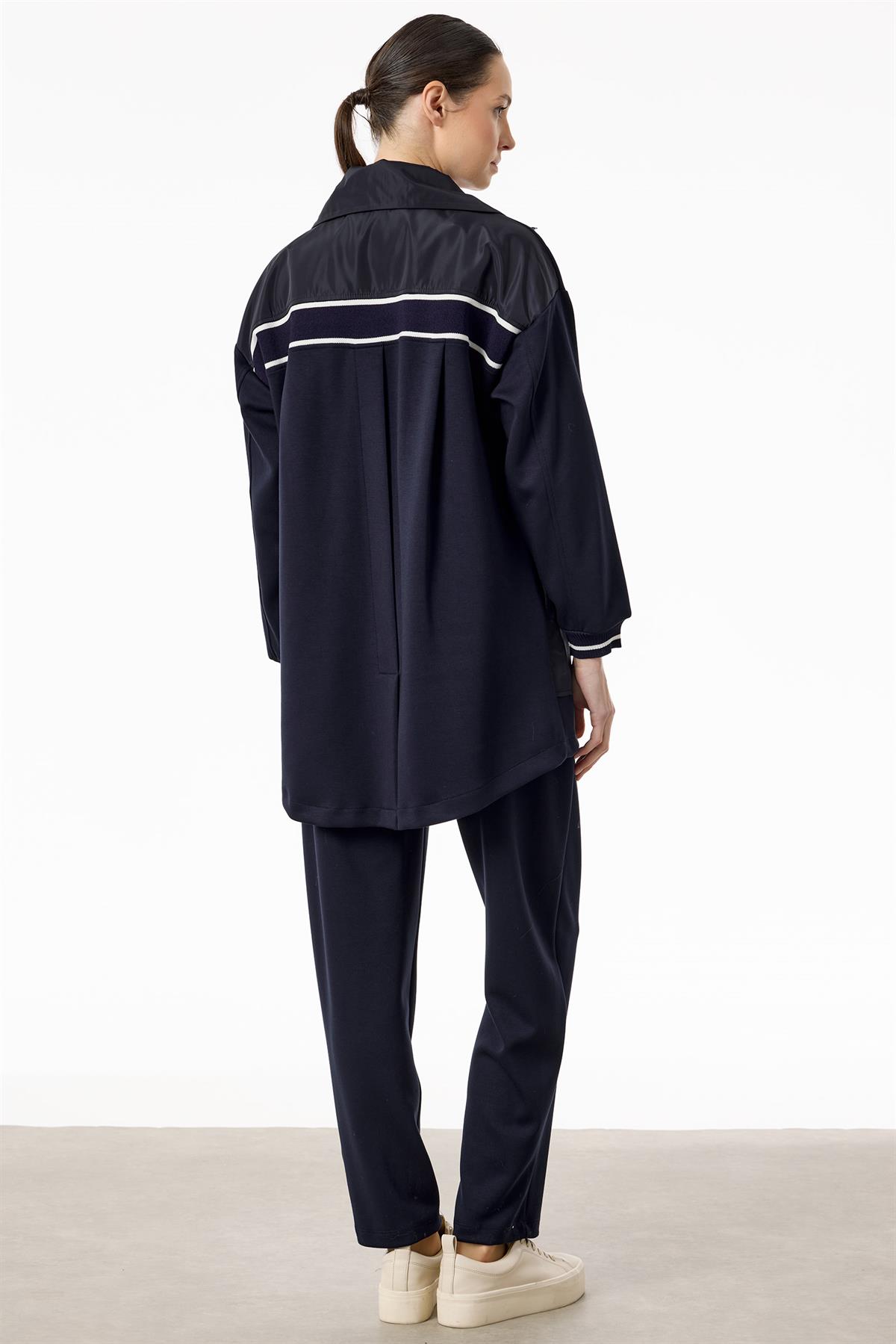 Triko Ve Teknik Kumaş Detaylı Takım LACİVERT