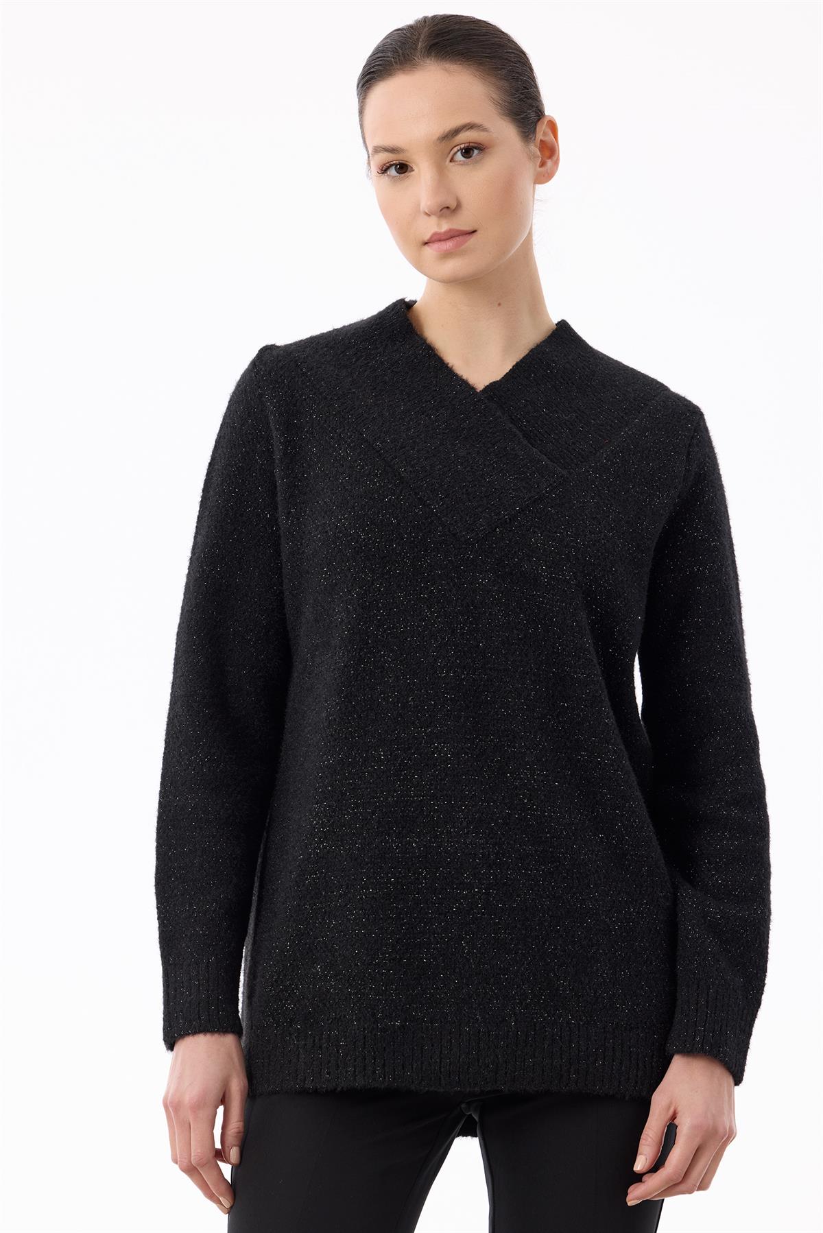 V Yaka Pullu Tunik SİYAH
