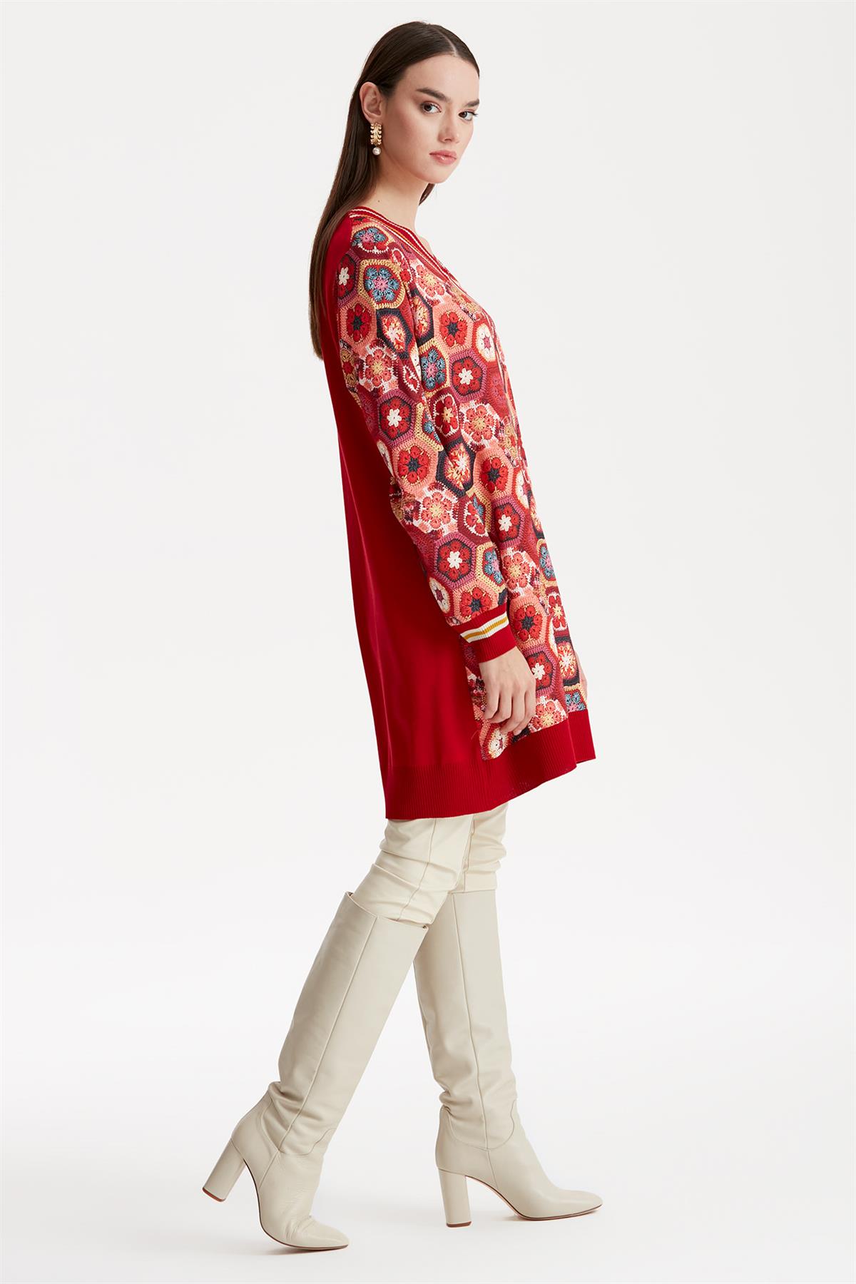 V YAKALI ONU KUMAŞ DETAYLI TUNİK KIRMIZI