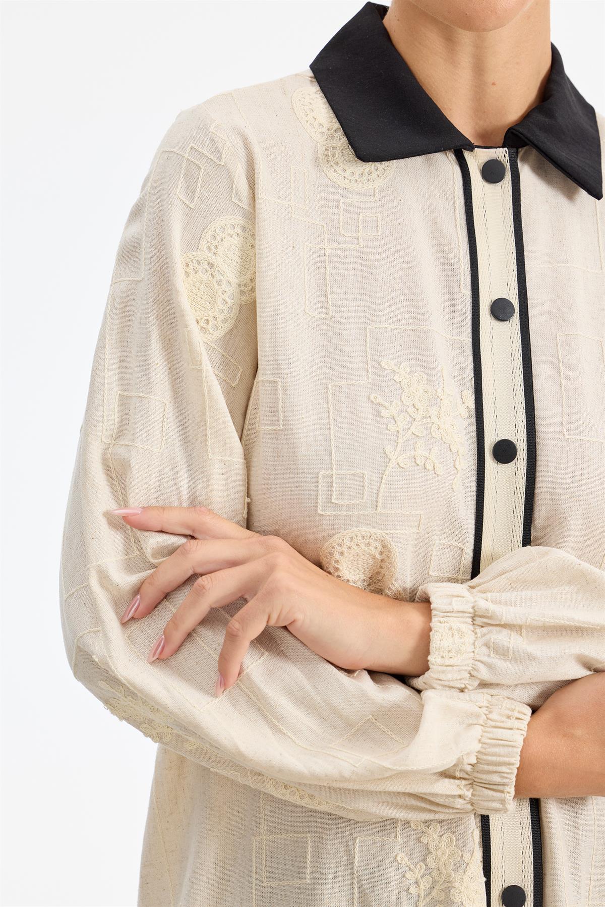 Yakası ve  Bantı  Renk Detaylı Takım KETEN