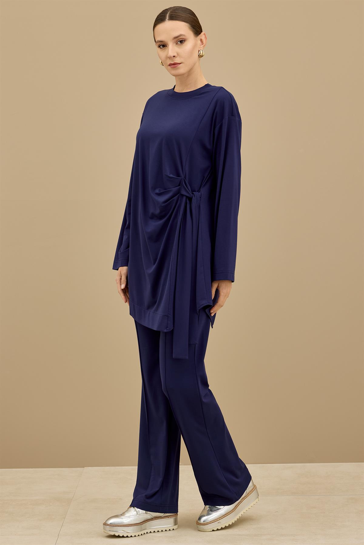 Yandan Bağlamalı Dublesi Kollu Takım LACİVERT