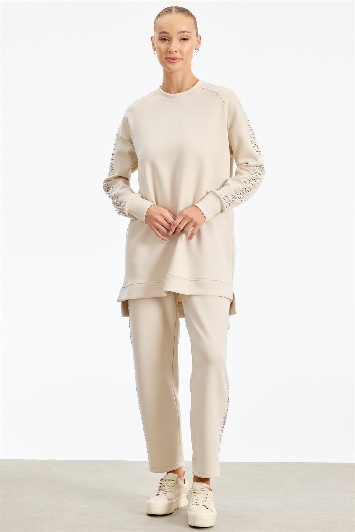 Yanı Serpme Taş Baskılı Pantolon Tunik Takım BEJ