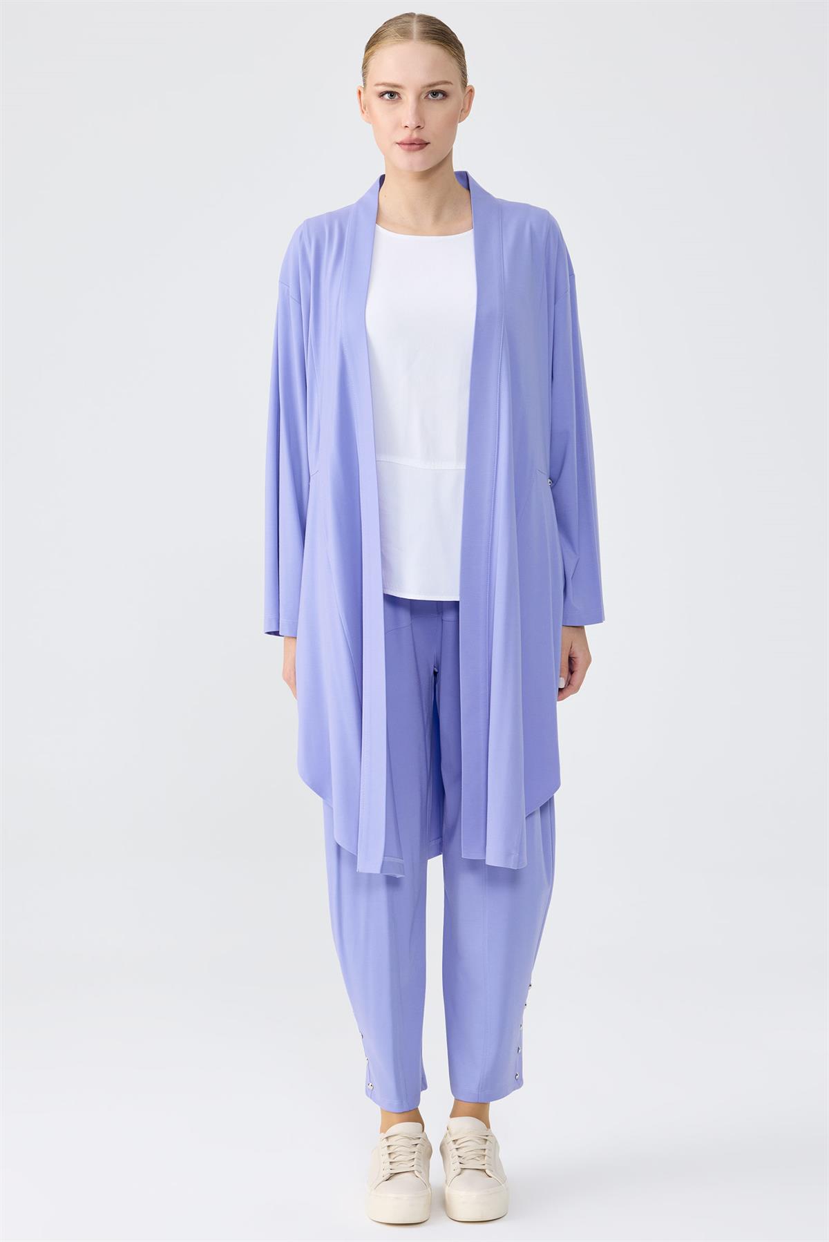 Yanları Kruvaze Yırtmaçlı Düğme Detaylı Takım MAVİ