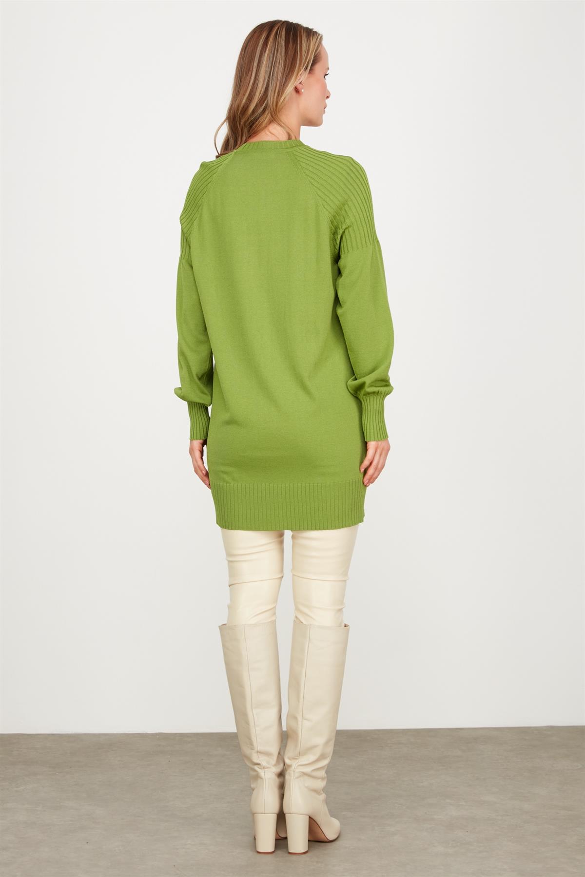 YANLARI YIRTMAÇLI RAYON TUNİK YEŞİL