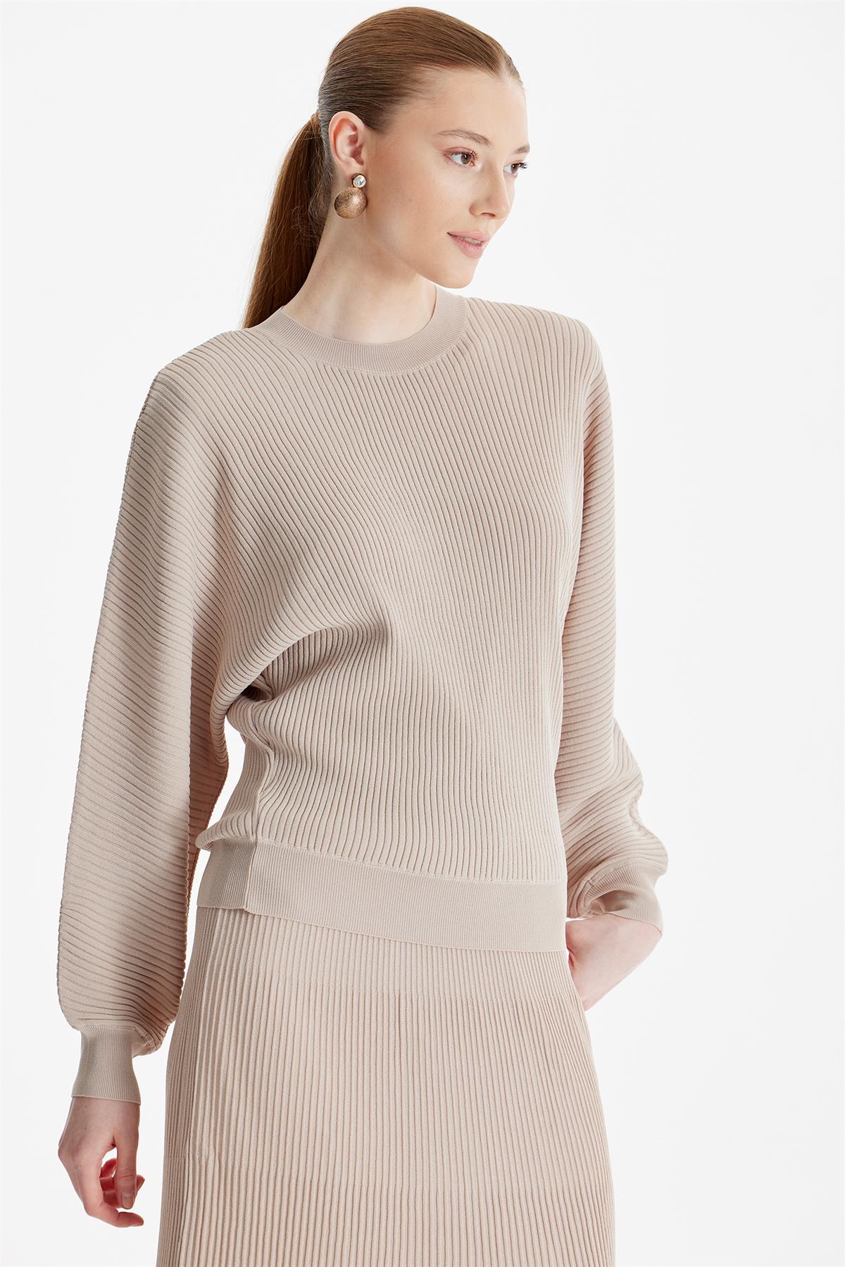 Yarasa Kollu Etekli Rayon Takım BEJ