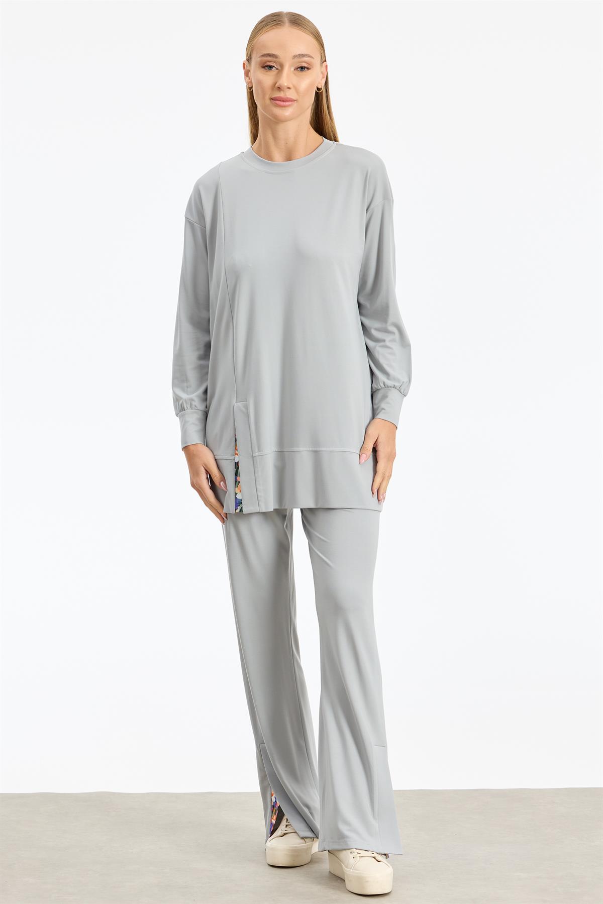 Yırtmacı Çiçek Kombinli Örme Takım GRİ