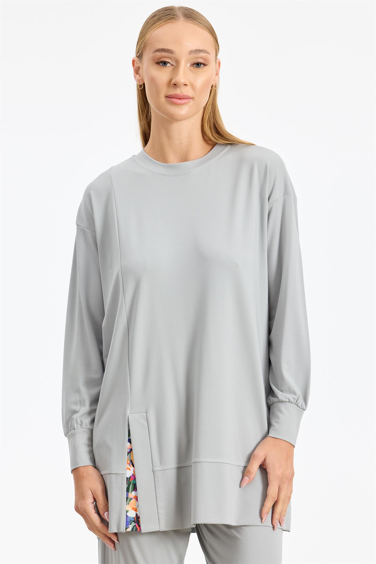 Yırtmacı Çiçek Kombinli Örme Takım GRİ