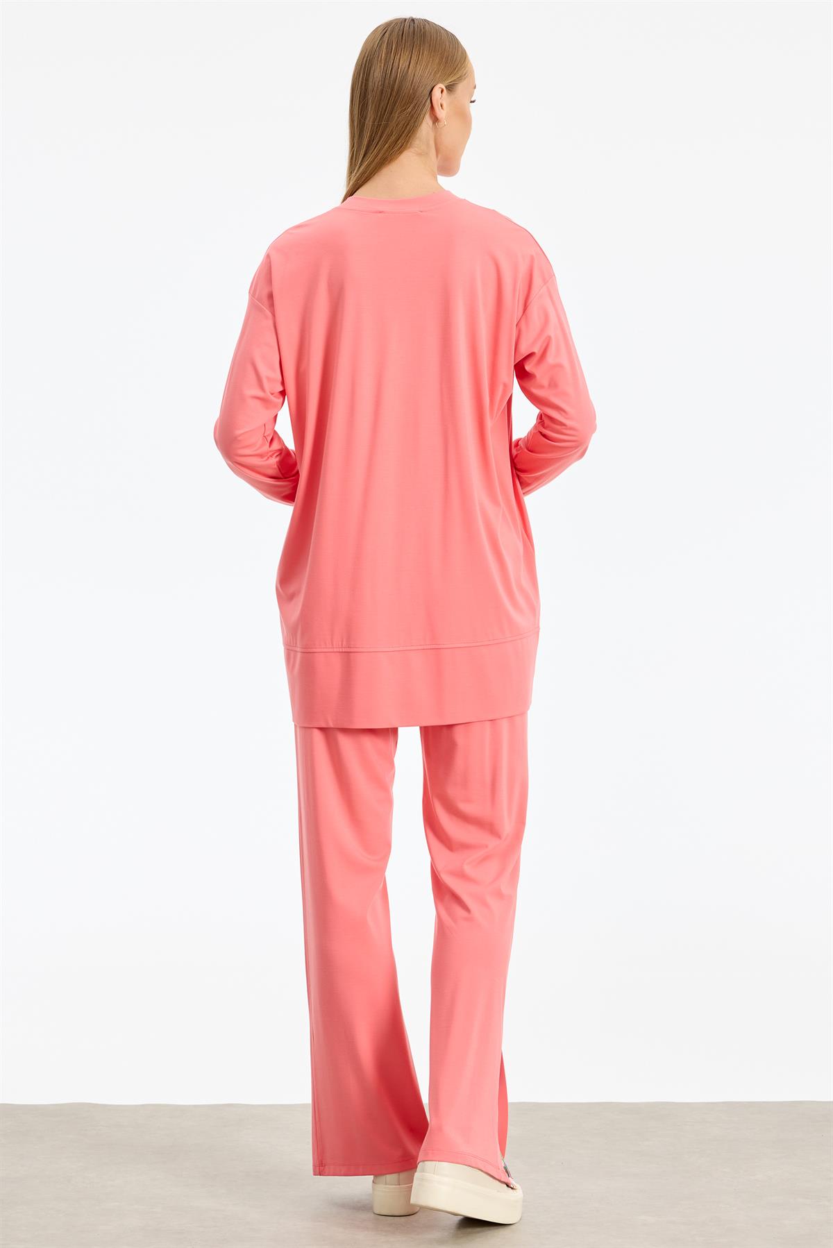 Yırtmacı Çiçek Kombinli Örme Takım KARİDES