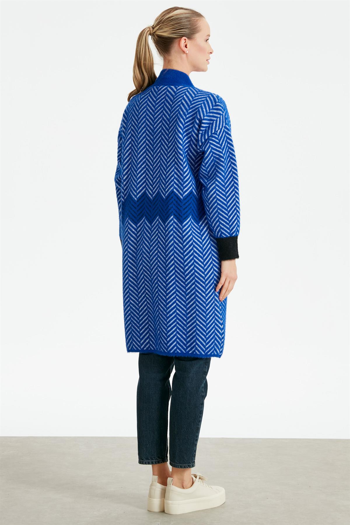 Zigzag Desenli Kontrast Manşetli Mink Triko Hırka SAKS