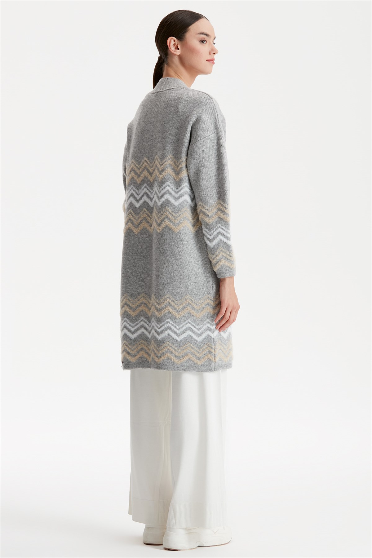 ZİKZAK ÇİZGİ DETAYLI TRİKO HIRKA GRİ