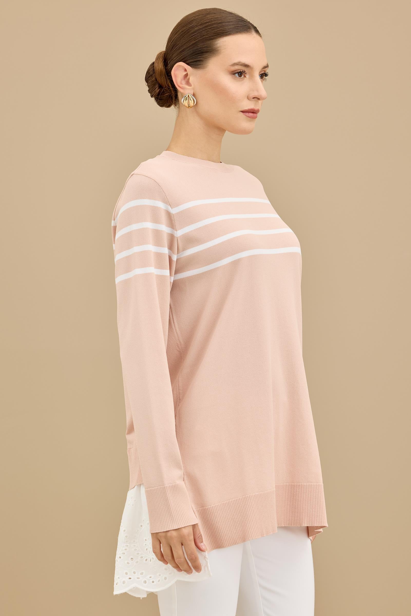 Arkası Güpür Çizgili Rayon Tunik PUDRA
